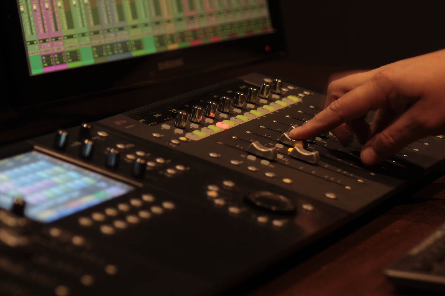 Lee más sobre el artículo Estudio de Sonido para Cine en Argentina: La Clave del Éxito Audiovisual